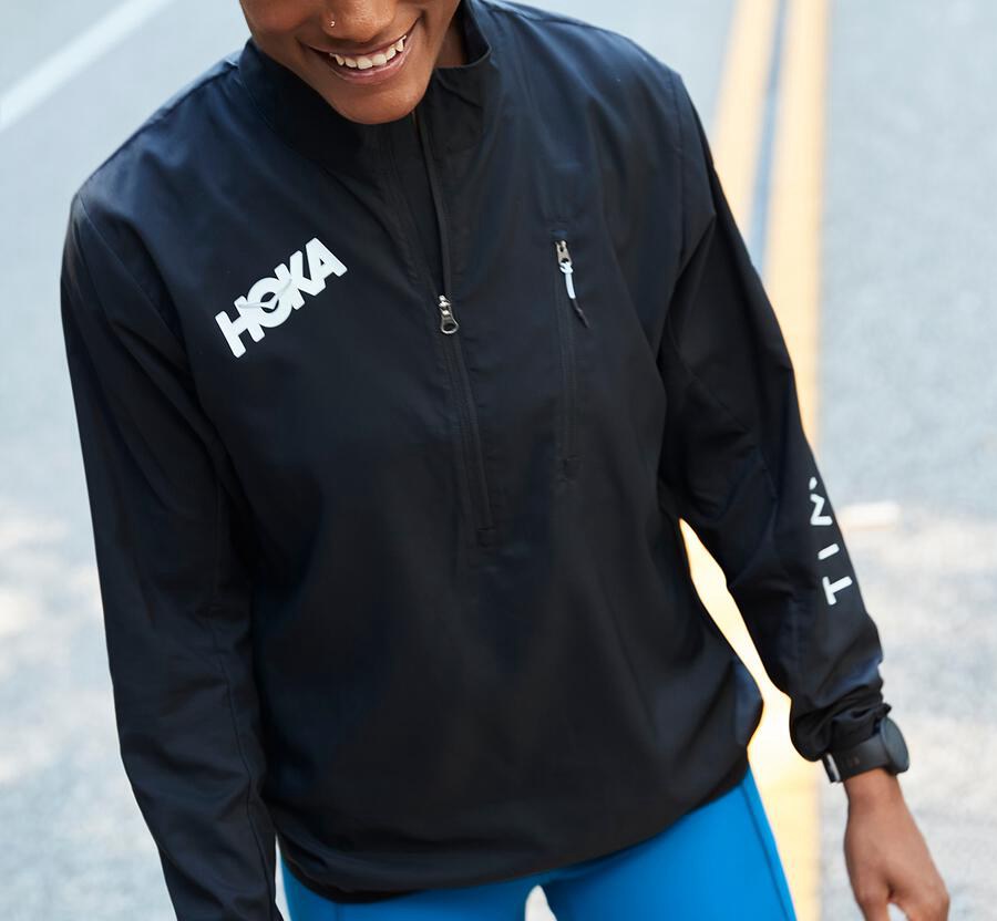 Hoka One One Womens Jackets - Wind-Resistant - Black - UBRW03916